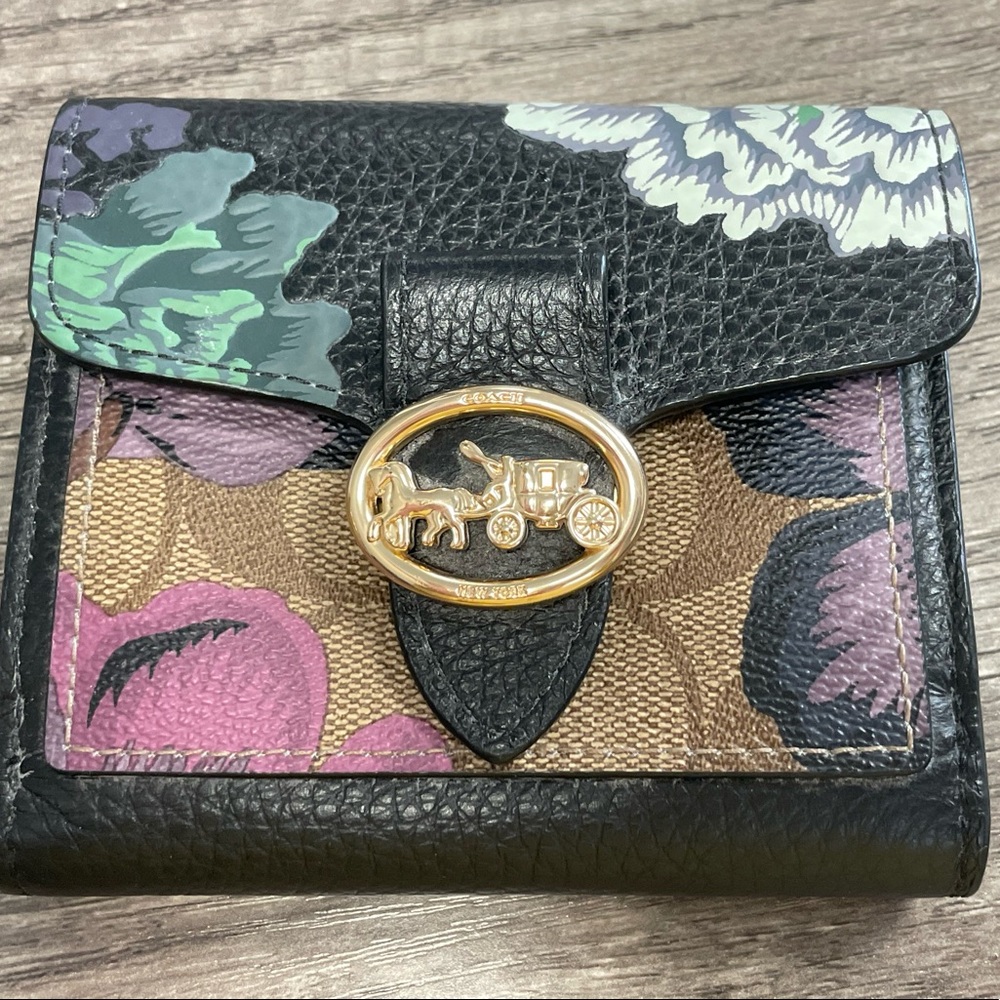 SOLD! Coach Georgie Wallet